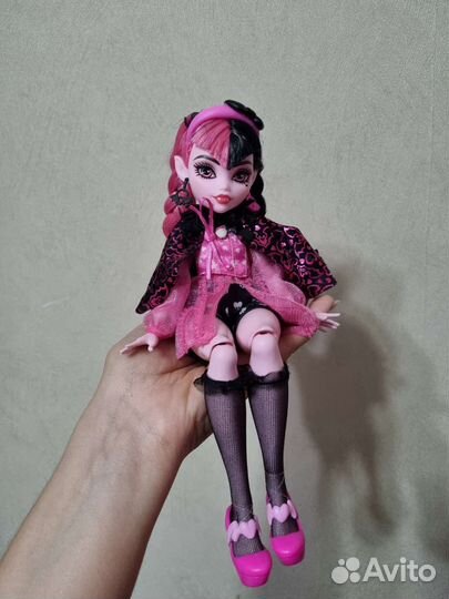 Кукла Монстер Хай дракулаура