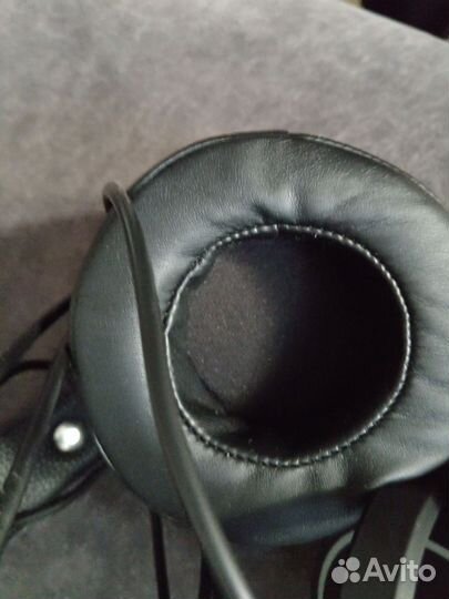 Игровые наушники с микрофоном