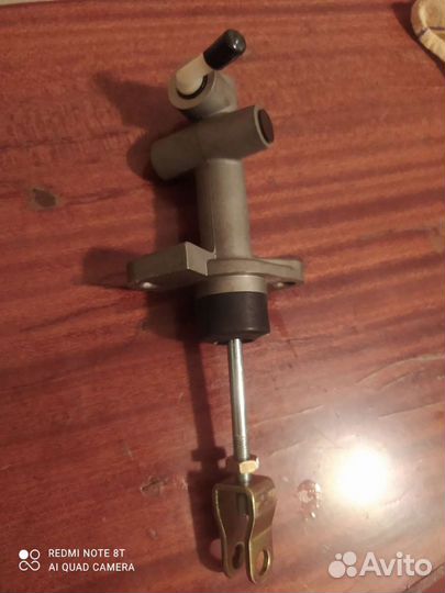 Главный цилиндр сцепления