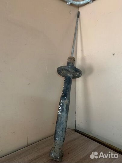 Амортизатор задний VW Golf II/Jetta II