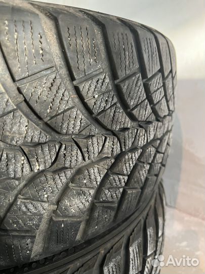 Kumho WinterCraft WP71 245/40 R18 97