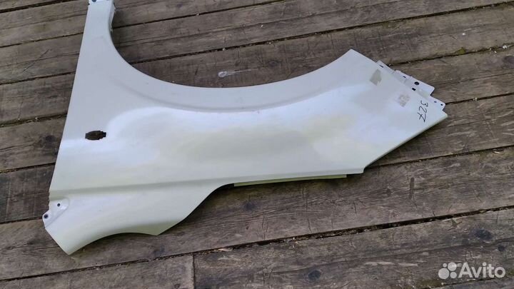 Крыло переднее левое Субару Форестер
