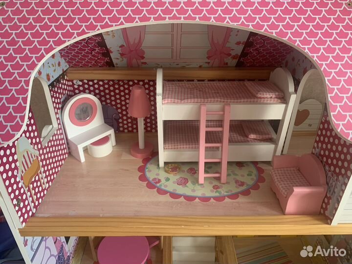 Кукольный домик