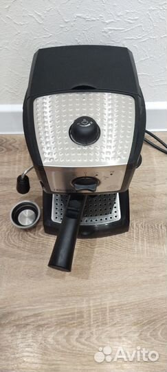 Кофеварка рожковая delonghi ec155 espresso