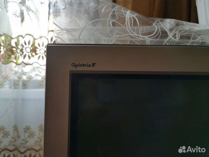 Телевизор panasonic