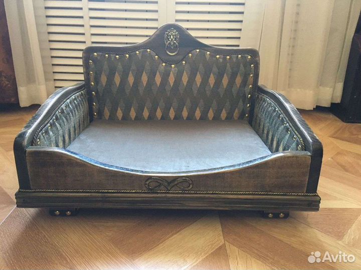 Лежанка царская для животных новая