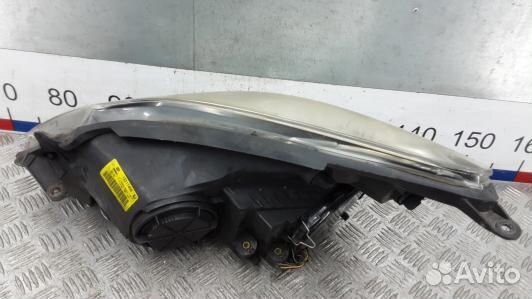 Фара правая opel corsa D (UML28MU01)