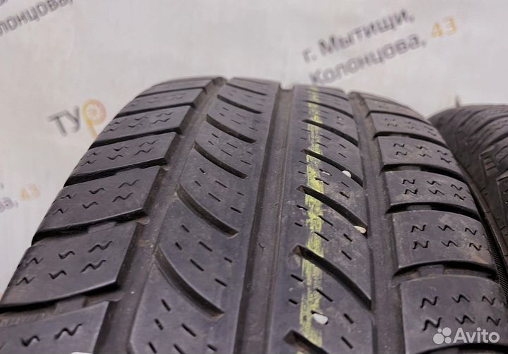 Continental VancoWinter 2 205/65 R16 94Y