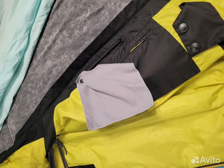 Куртка горнолыжная сноубордическая