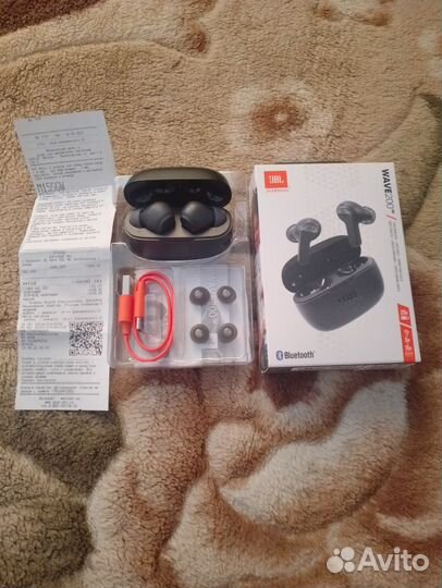 Беспроводные наушники jbl