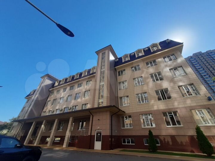 Офис, 336 м² + 5 парковочных мест в подарок