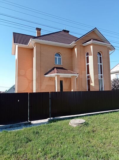 Коттедж 257,2 м² на участке 11,2 сот.