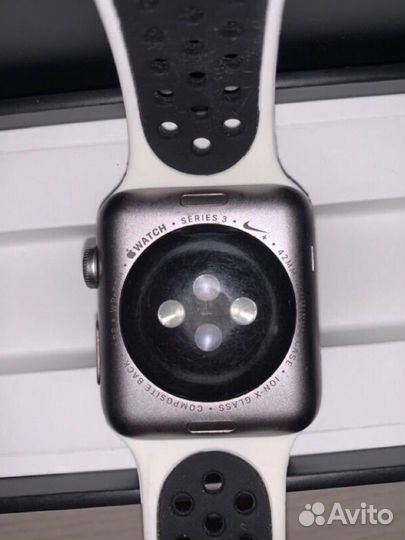 Часы apple watch 3 42mm nike