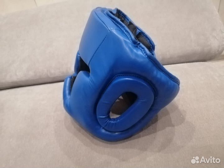 Продам шлем тренировочный Demix