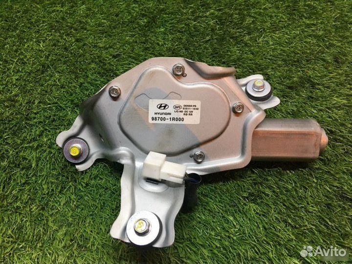 Мотор стеклоочистителя задний Hyundai Solaris 1