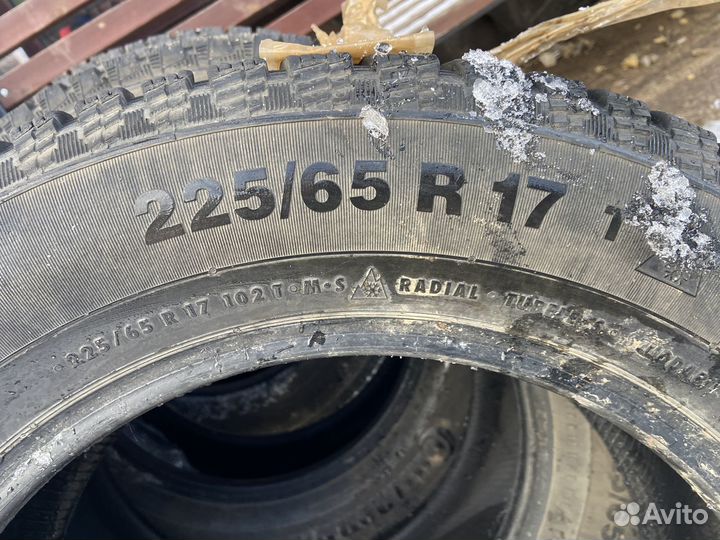 Continental ContiIceContact 4x4 225/65 R17 102T