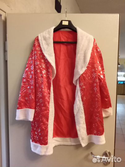 Халат деда мороза, борода, шапки