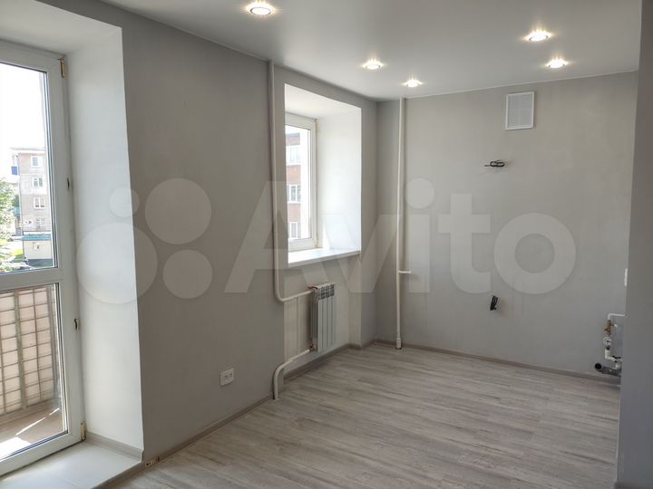 3-к. квартира, 55 м², 3/4 эт.