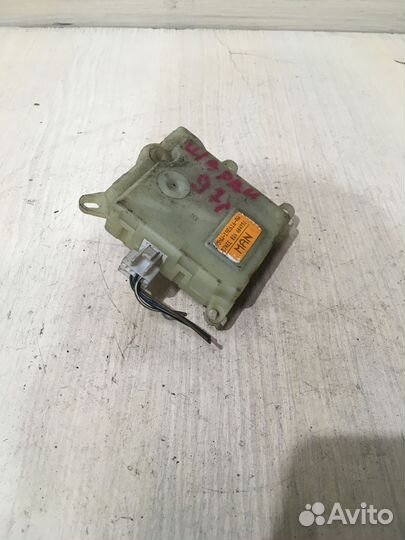 Моторчик заслонки печки Фольксваген Шаран 1997