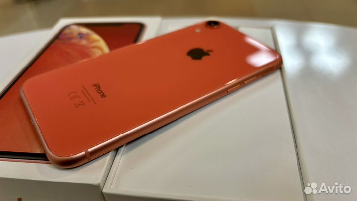 iPhone Xr, 64 ГБ