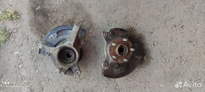 Ступица передняя на Субару Импреза WRX