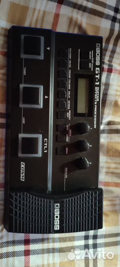 Гитарный процессор boss gt1
