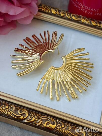 Стильные серьги Zara Style