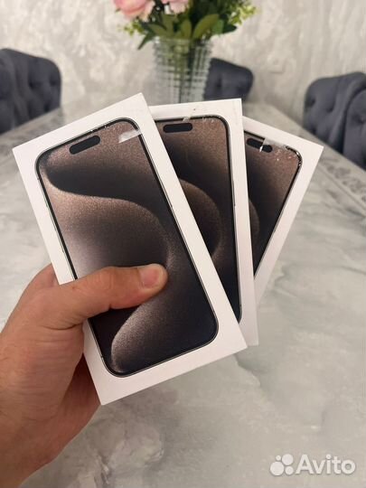 iPhone 15 Pro, 256 ГБ