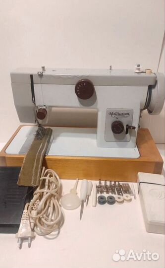 Швейная машина чайка 134