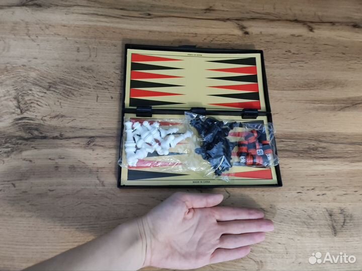 Шахматы нарды шашки 3 в 1