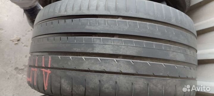 Yokohama Advan Sport V105 245/40 R19 и 275/35 R19 100Y