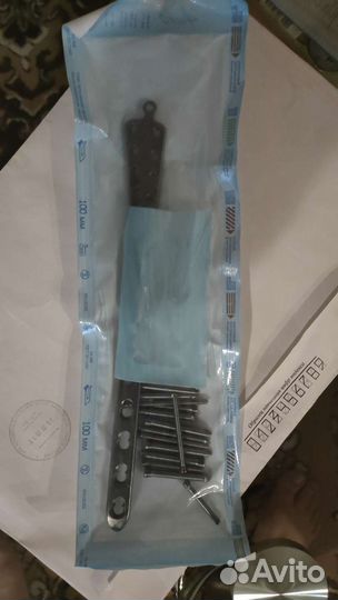 Титановая пластина