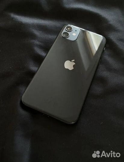 iPhone 11, 256 ГБ