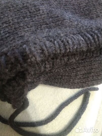 Капор женский вязаный