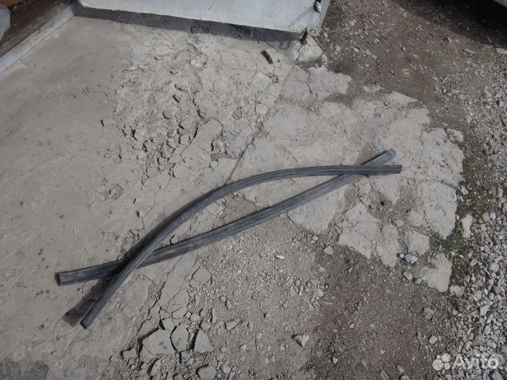 Логан уплотнитель капота Logan 06-14, 14-нв