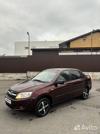 LADA Granta 1.6 МТ, 2012, 200 000 км