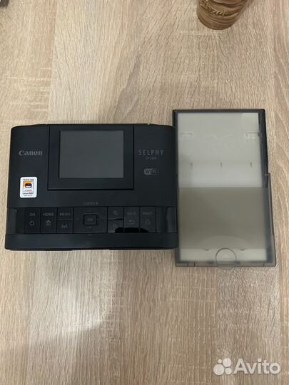 Компактный фотопринтер Canon Selphy CP1300