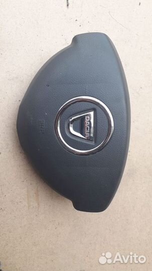 Подушка безопасности водителя Dacia Sandero 2