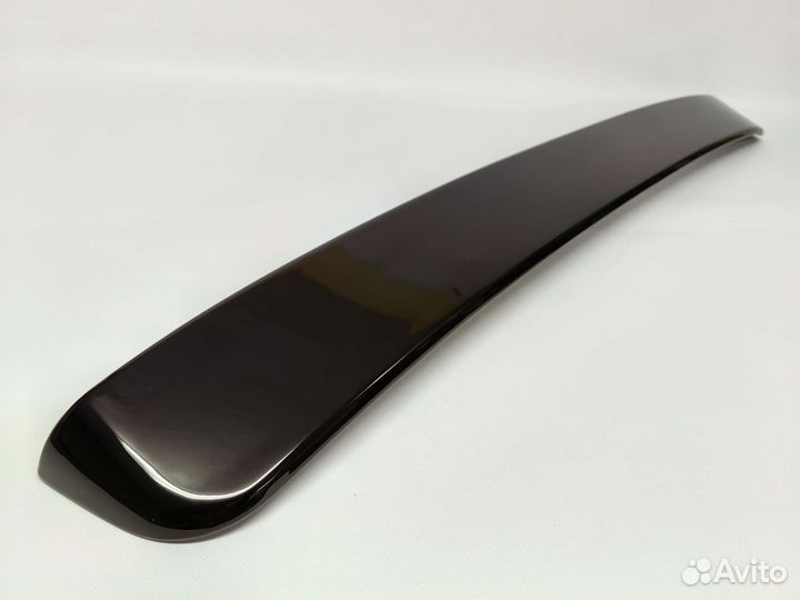 Спойлер козырек на заднее стекло Toyota Camry 40