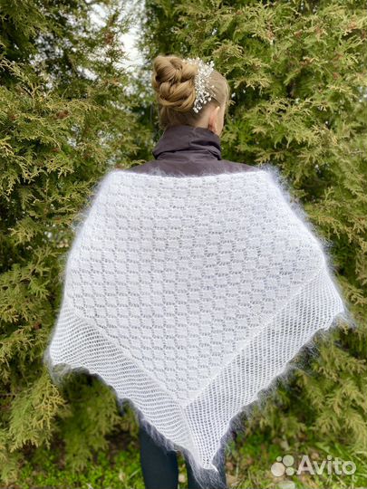 Платок шаль белая пуховая ажурная козий пух