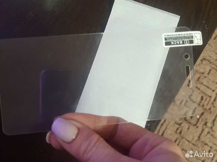 Защитное стекло на редми 4