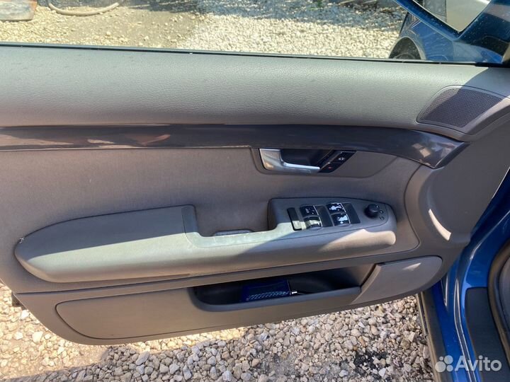 Audi A4 2.4 МТ, 2002, 150 000 км