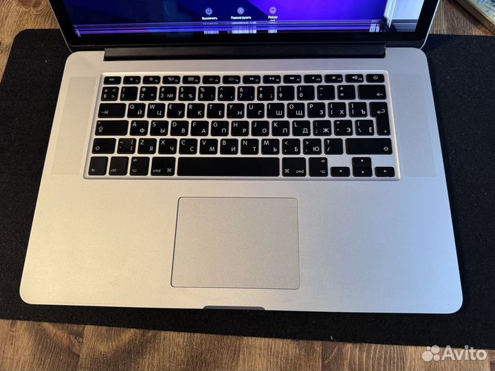 Macbook pro 15 mid 2015 2.5ghz, 256Gb