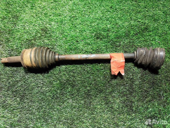 Полуось передняя левая Kia Rio 3 UB