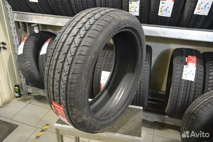 iLink Thunder U09 225/45 R19 96W