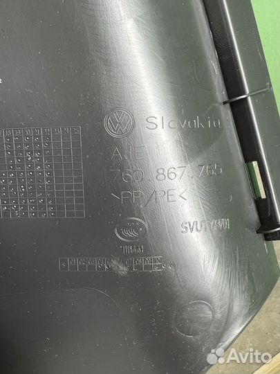 Vw Touareg cr7 накладка задней стойки