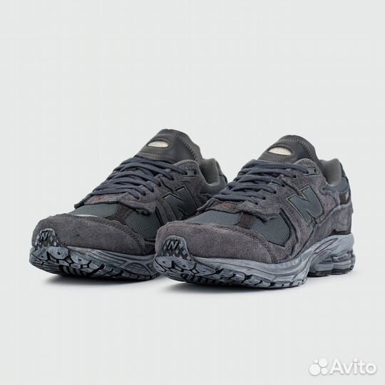 Кроссовки New Balance 2002R Dark Grey