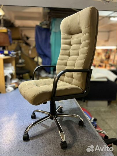 Компьютерное кресло