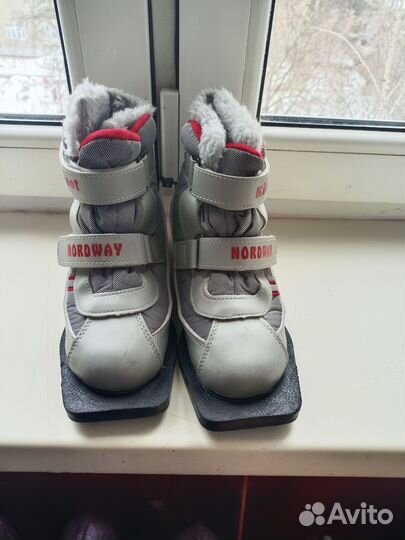 Лыжные ботинки 32 размер
