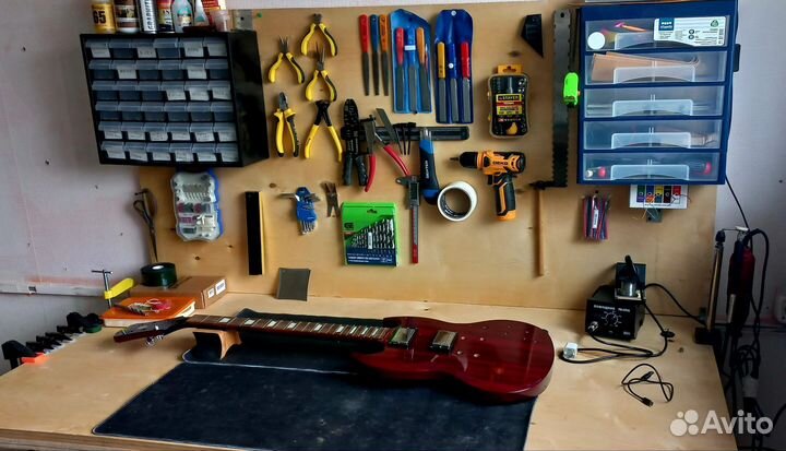 Ремонт гитар. Гитарная мастерская
